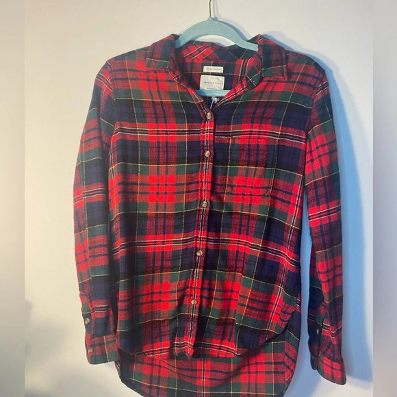 NWT American Eagle||Ahhh-mazigly soft boyfriend fit red plaid flannel sh… - Picture 1 of 8